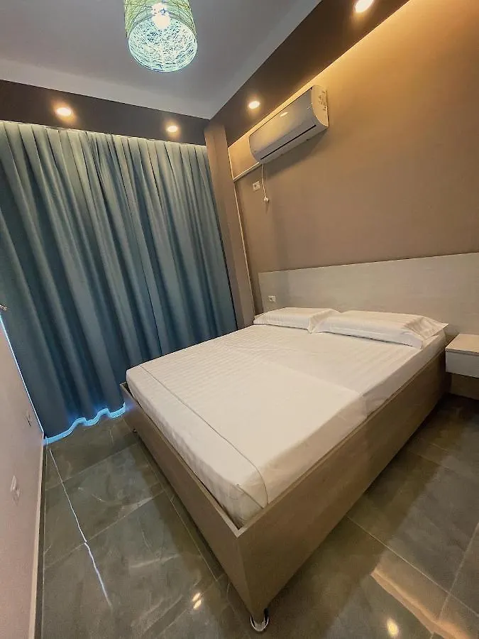 Hotel Qetesia-Te Indriti Velipojë 3*,