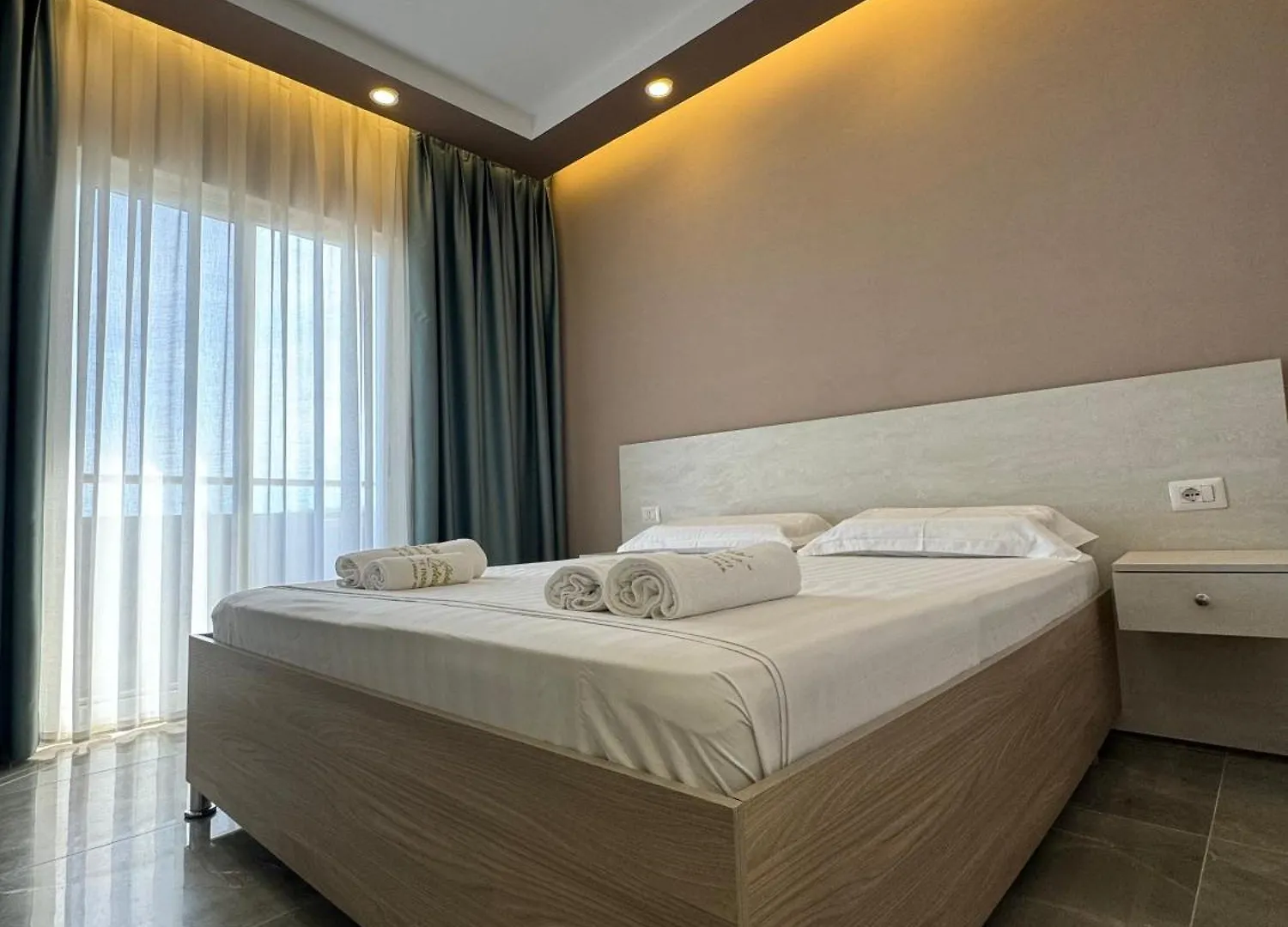 Hotel Qetesia-Te Indriti Velipojë