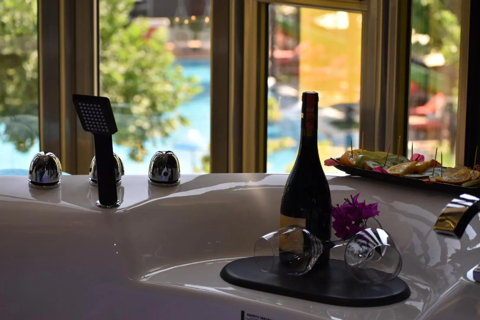 Hotel Qetesia-Te Indriti Velipojë