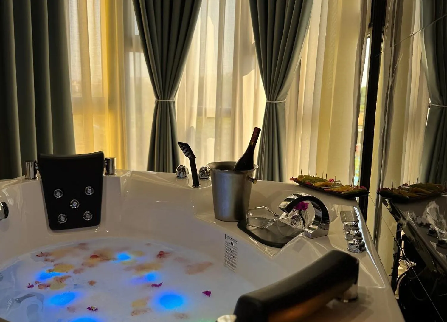 Hotel Qetesia-Te Indriti Velipojë