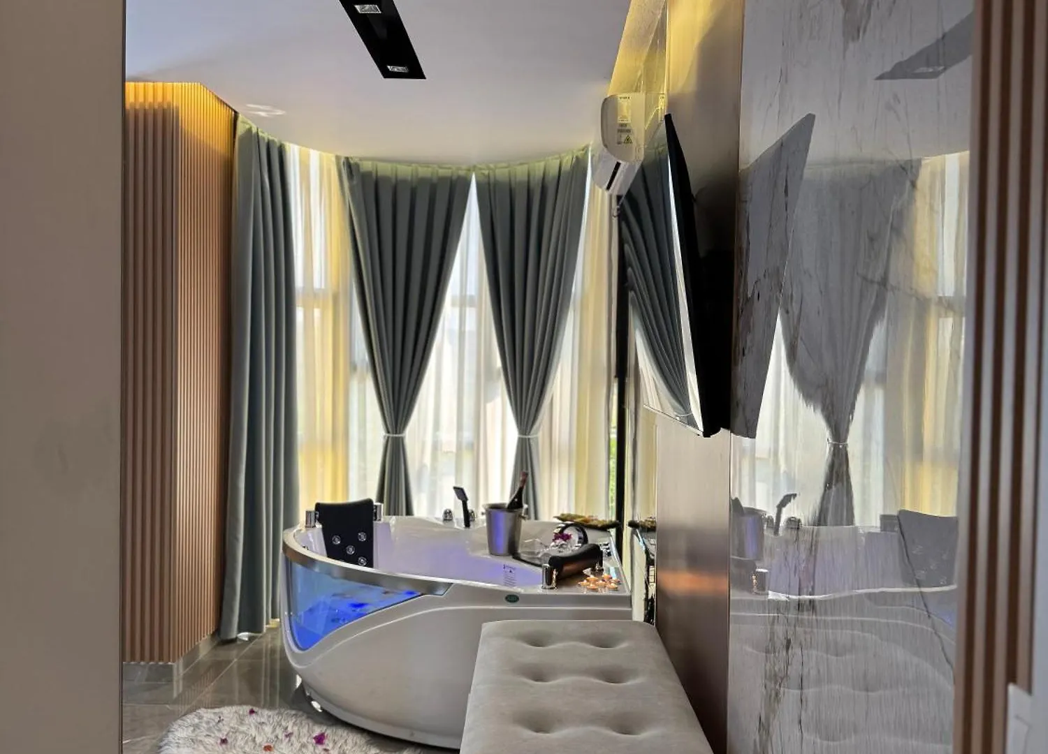Hotel Qetesia-Te Indriti Velipojë Albania